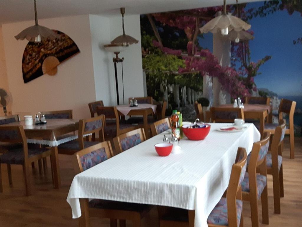 City Hotel Bauer Limabach - Oberfrohna Exteriör bild