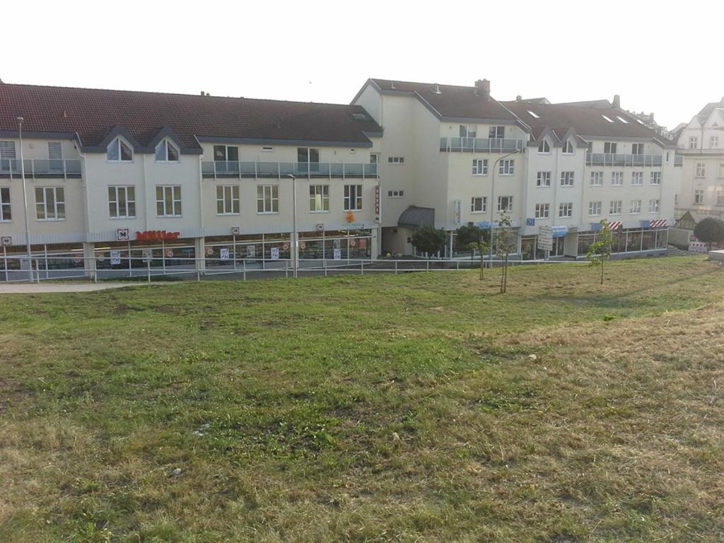 City Hotel Bauer Limabach - Oberfrohna Exteriör bild